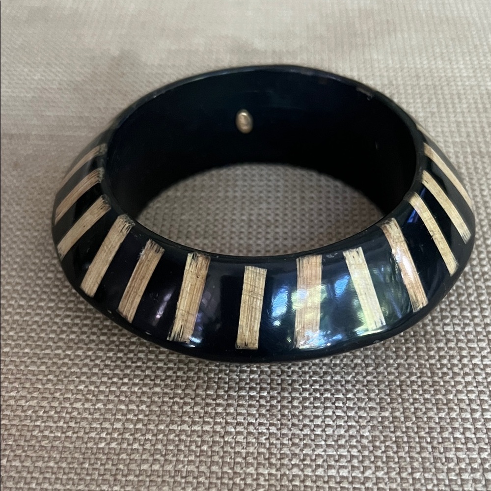 Elegant Black and Gold Bangle Bracelet by Kenneth Jay Lane